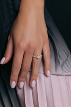 Load image into Gallery viewer, Oval Brilliant Diamond Engagement Ring