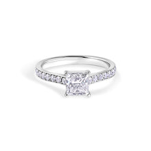 Load image into Gallery viewer, Stunning Princess Cut Engagement Ring
