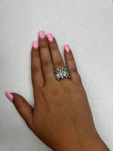 Load image into Gallery viewer, Sterling Silver Ring