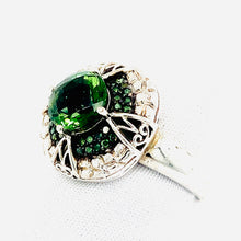 Load image into Gallery viewer, Sterling Silver Green Rose Cut Cocktail Ring