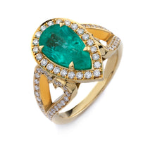 Load image into Gallery viewer, Colombian Pear Shaped Emerald & Diamond Ring in 18K Yellow Gold