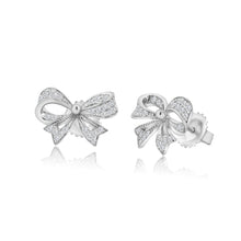 Load image into Gallery viewer, Ribbon Diamond Necklace